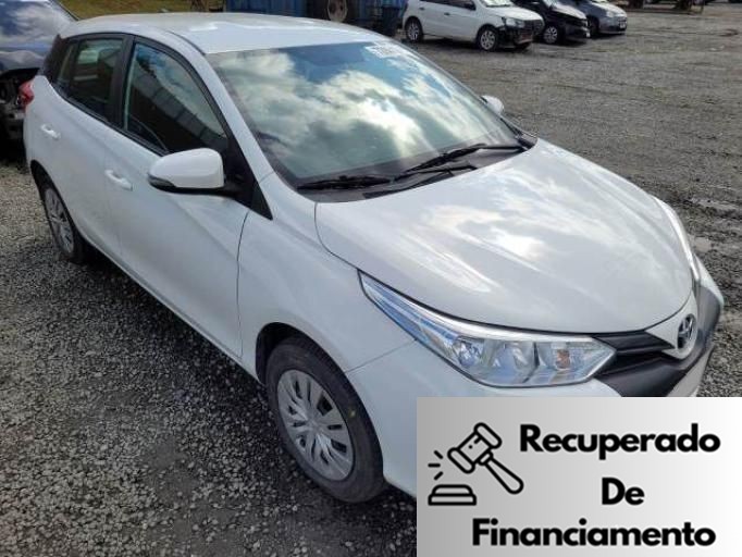 TOYOTA YARIS 22/23