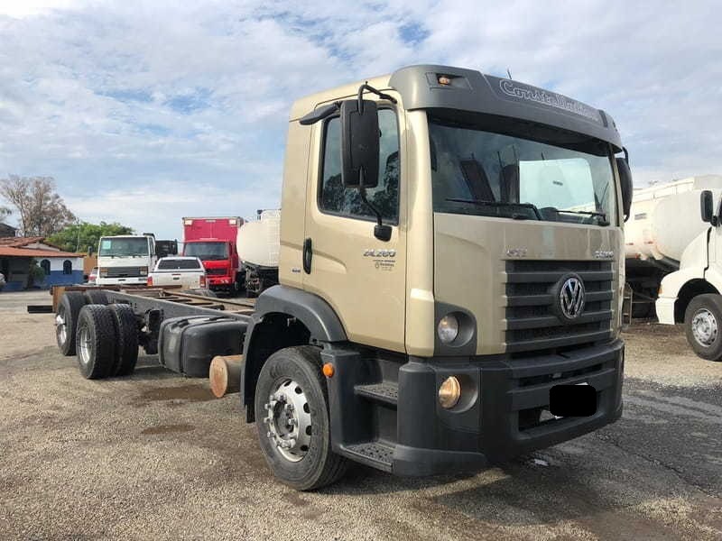 Vw 24.280 6x2 2013